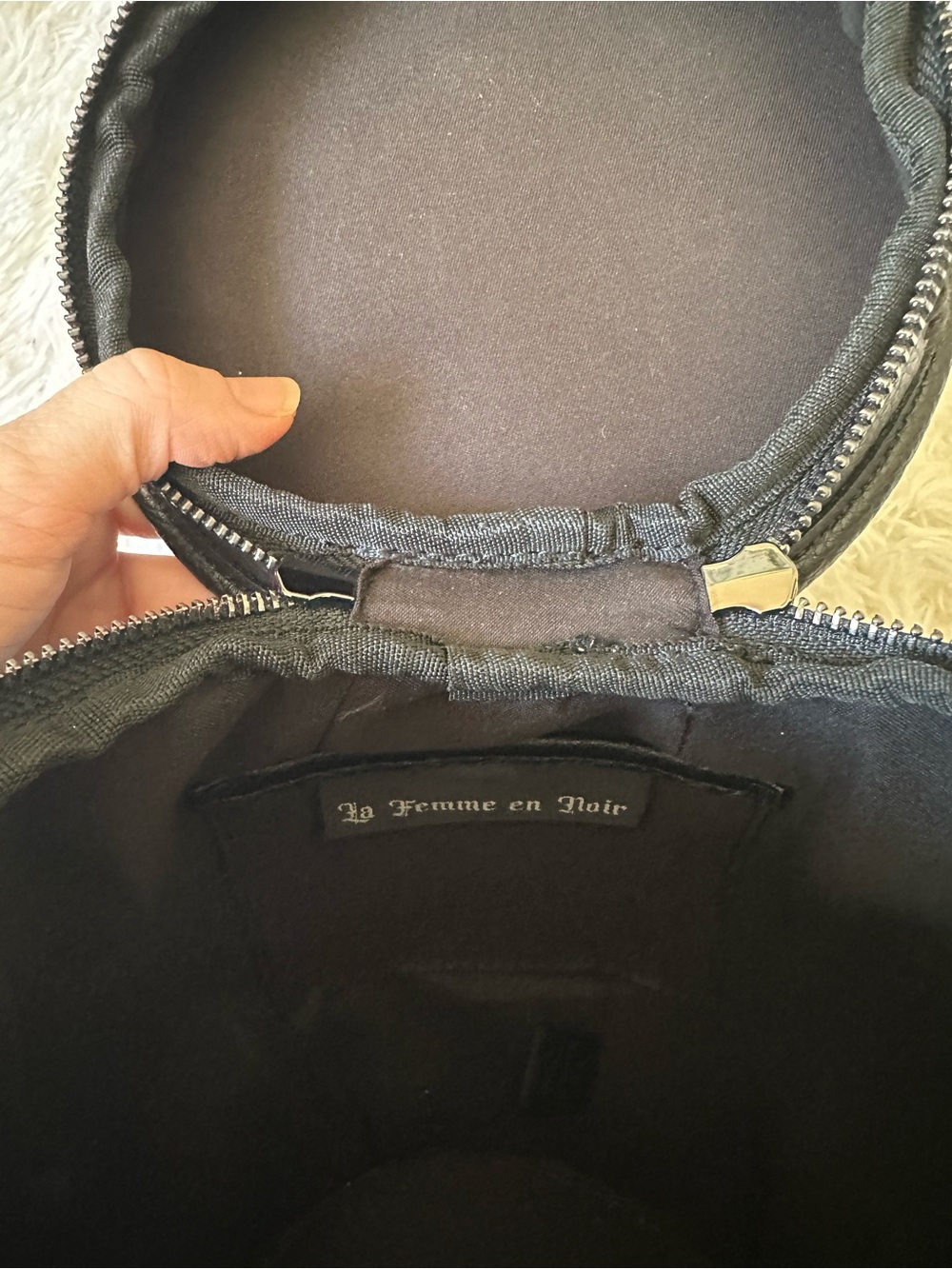 La femme en noir COTTAGE WITCH CAULDRON CROSSBODY BAG - Picture 9 of 11